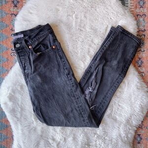 Levi’s premium washed black wedgie jean vintage distressed wash ripped knees 24